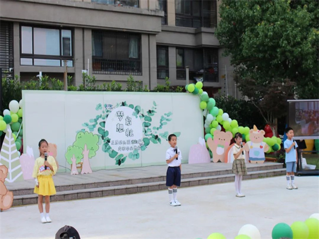 abbd2a0fba624482917e6816ba2fcdcf.jpg abbd2a0fba624482917e6816ba2fcdcf.jpg