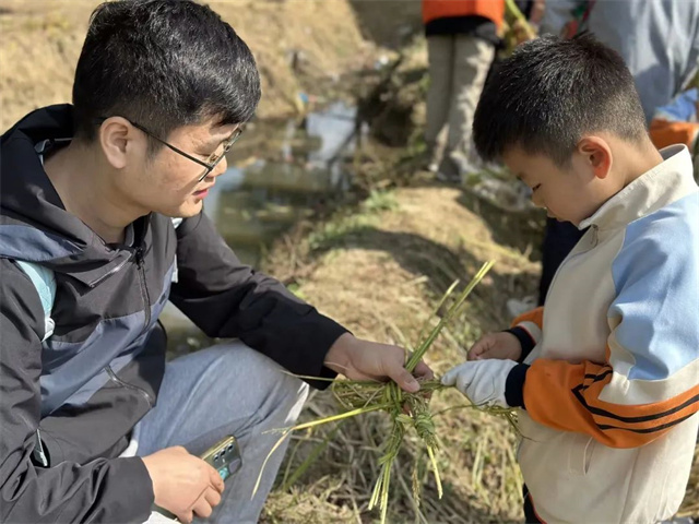 a5aed7a958ce4265b95eb67ed8220d75.jpg a5aed7a958ce4265b95eb67ed8220d75.jpg