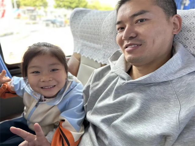 d58be2bf7d5e4771b5b33a223793a881.jpg d58be2bf7d5e4771b5b33a223793a881.jpg